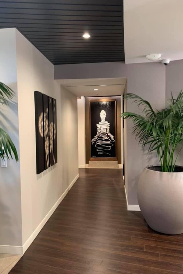 Reflections Dental Spa Office Image 4